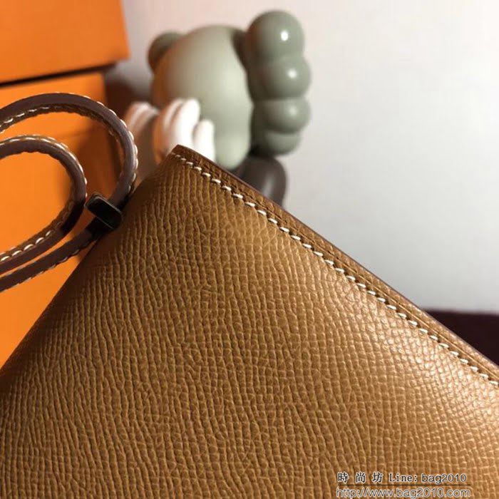 HERMES愛馬仕 空姐包 constance 金扣棕 EPSOM 18cm 銀扣 蠟線縫製 單肩斜挎包  Ama1487